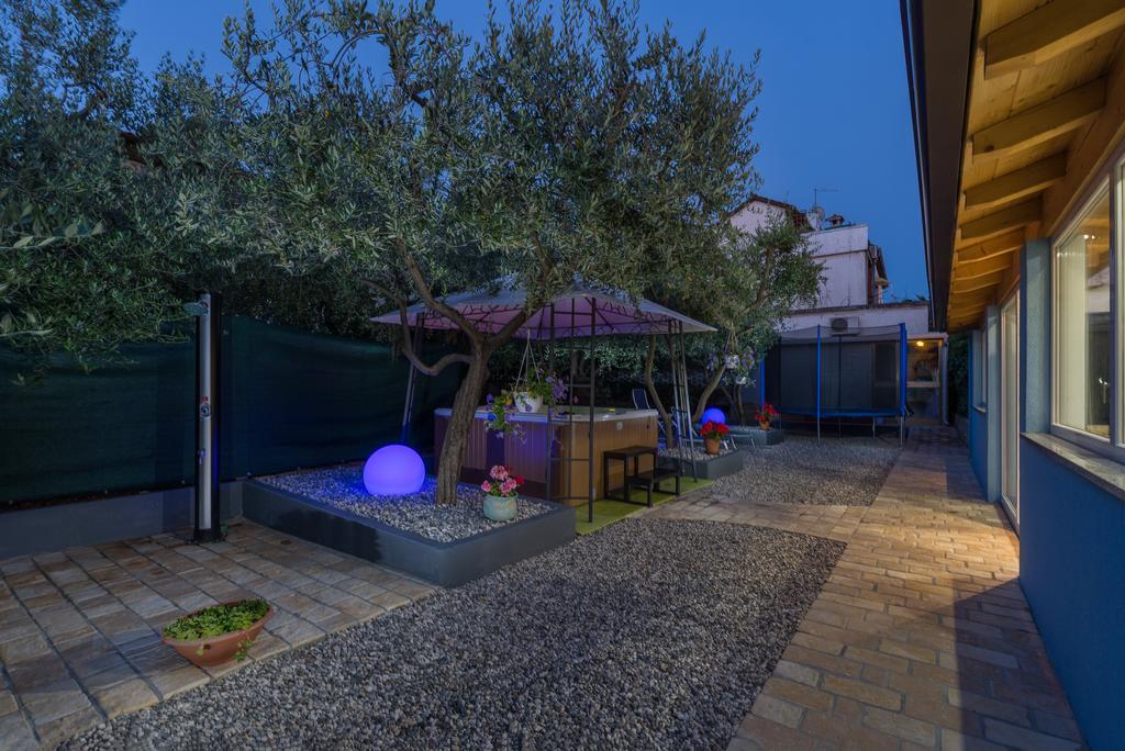 Villa Tina Poreč Exterior foto